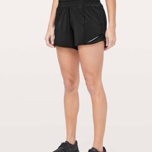 Lululemon hotty hot shorts